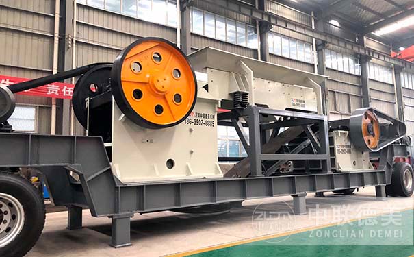 移動建筑垃圾破碎機(jī)